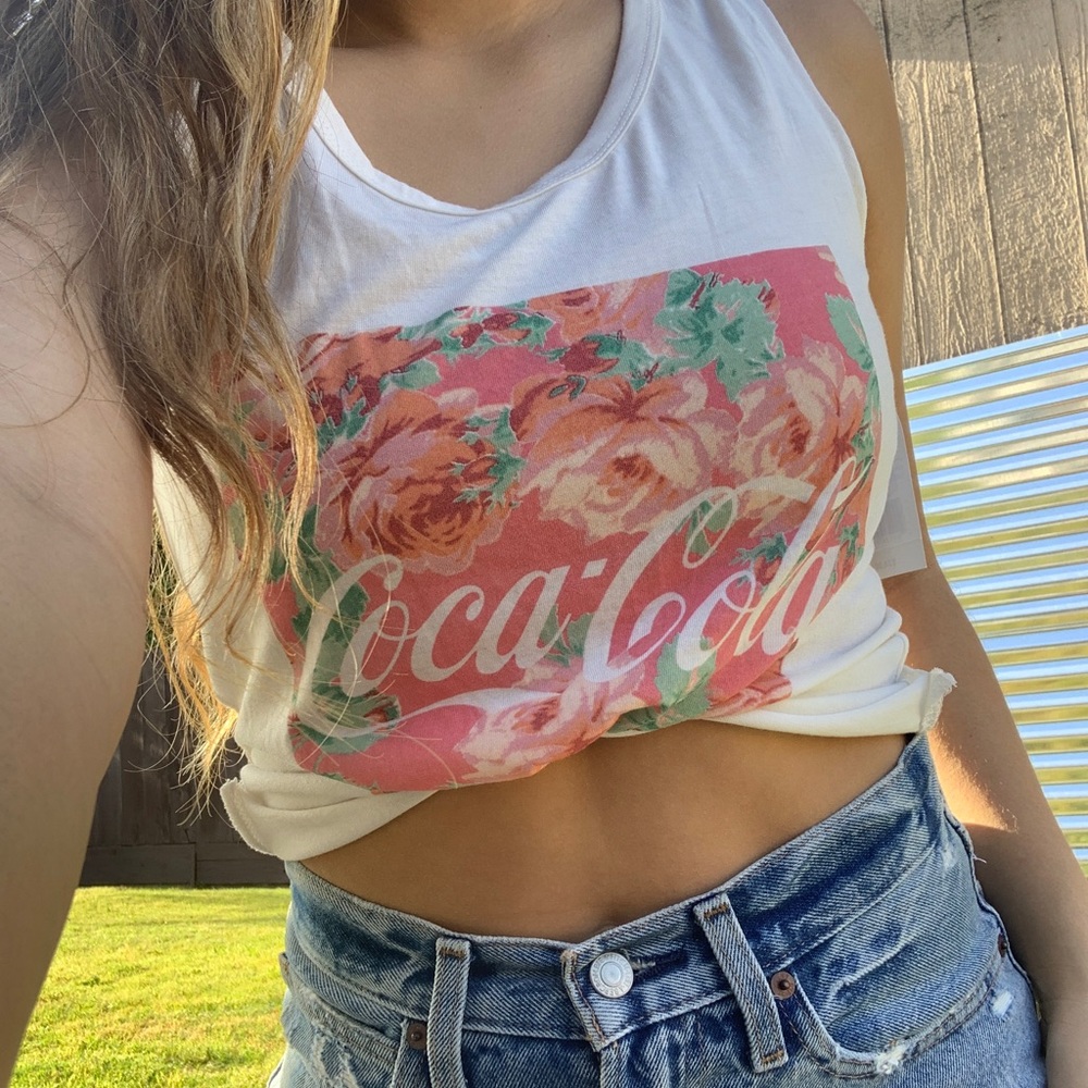 coca cola crop (NWT)